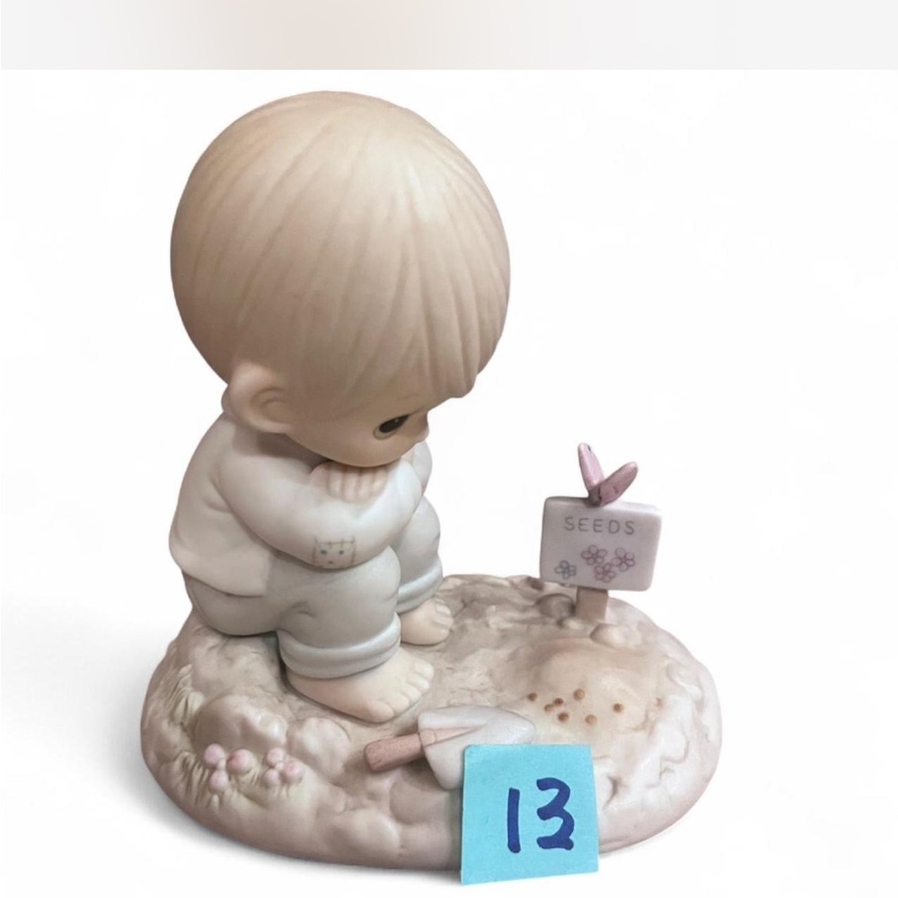 Precious Moments ‘In His Time’ Figurine in excellent condition